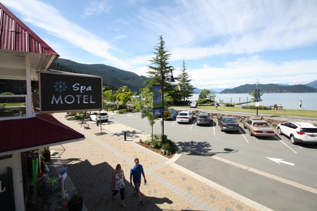 Harrison Spa Motel Harrison Hot Springs Eksteriør bilde