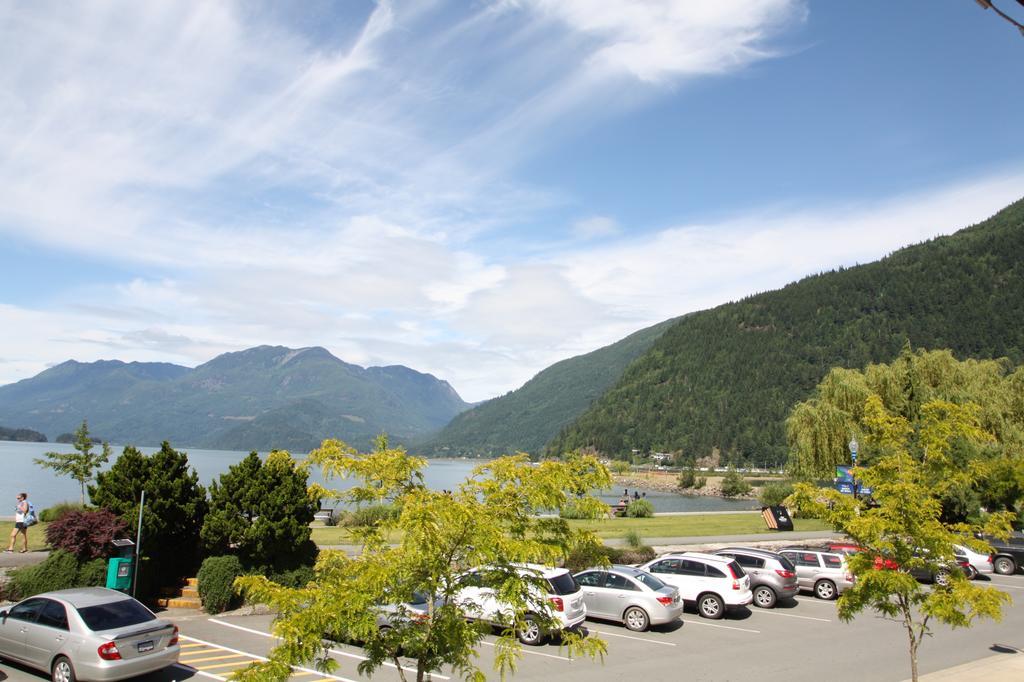 Harrison Spa Motel Harrison Hot Springs Eksteriør bilde